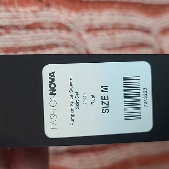 Fashion Nova Pumpkin Spice Cropped Sweater.  New - Picture 3 of 5